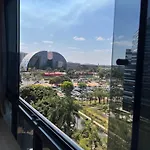 Flat Centro De Brasilia - Garvey Park Hotel 605