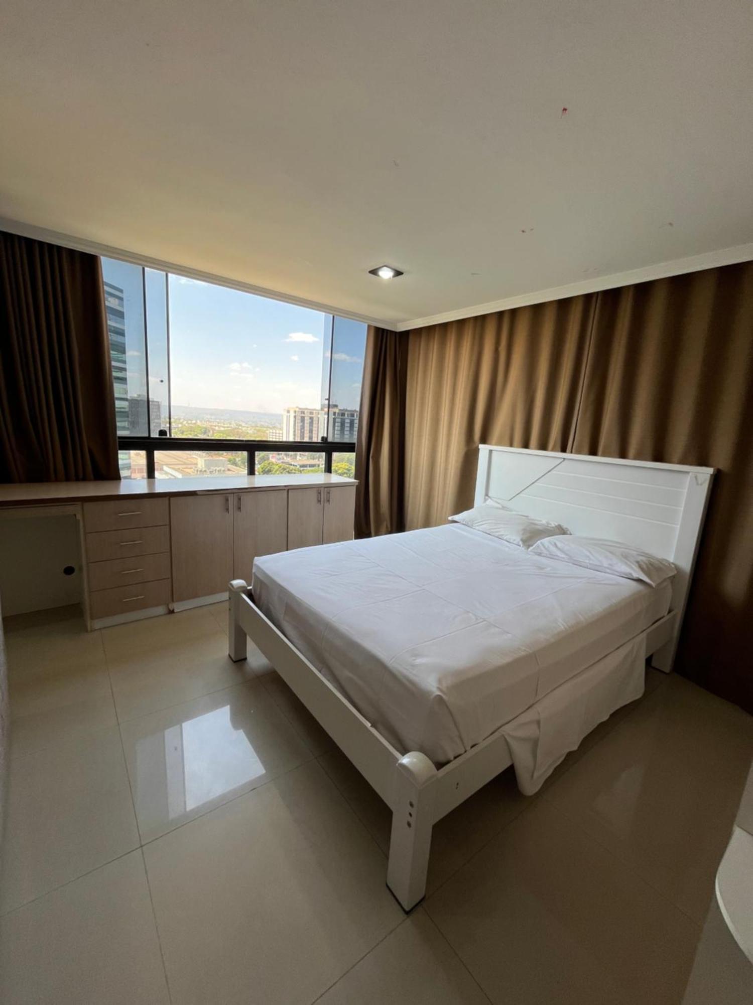 Flat Centro De - Garvey Park 605 Aparthotel *